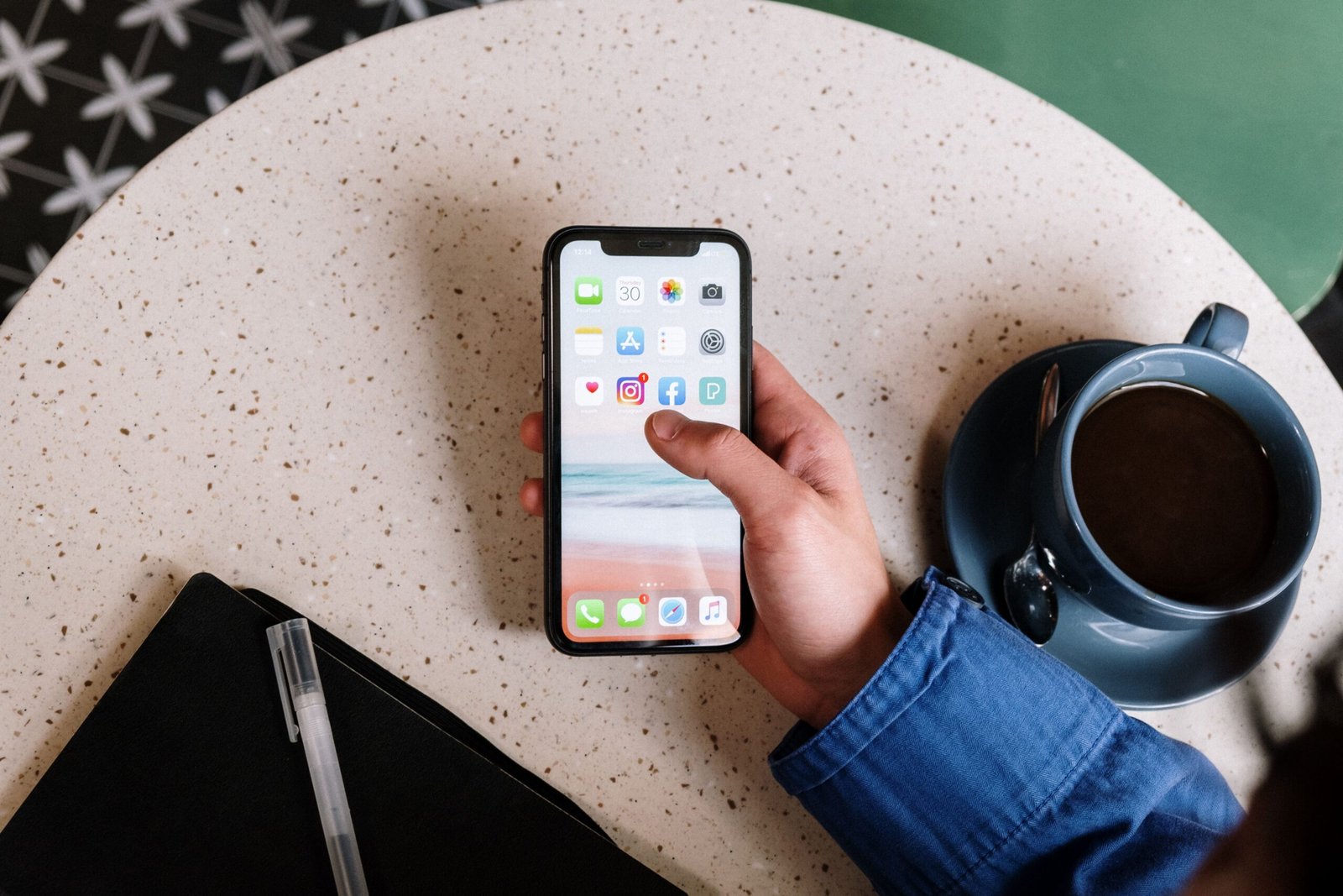 Activate eSIM on iPhone: Dual-SIM Routing & Data Guide
