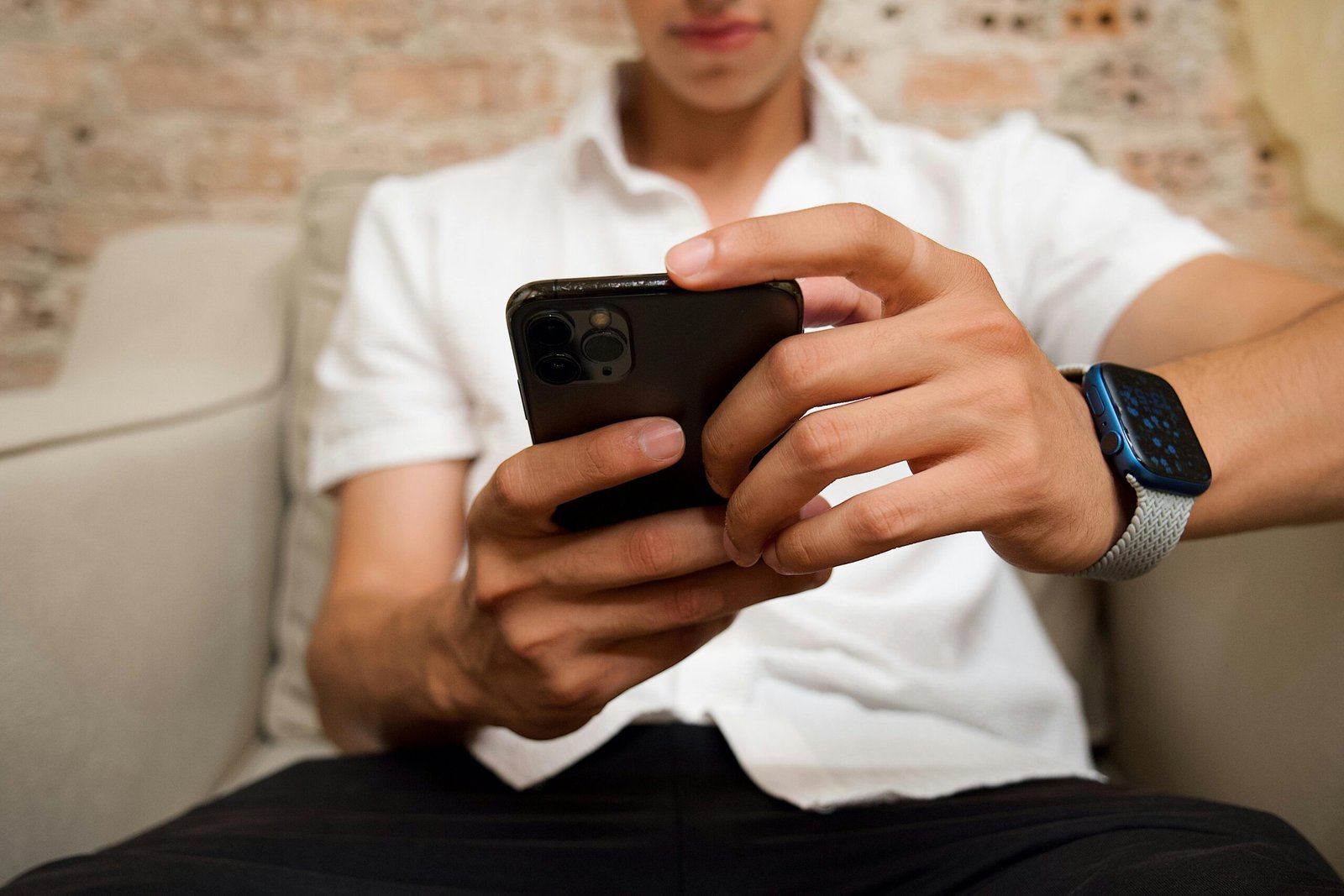 Activate eSIM Privately: Prepaid Plans Without Credit Checks