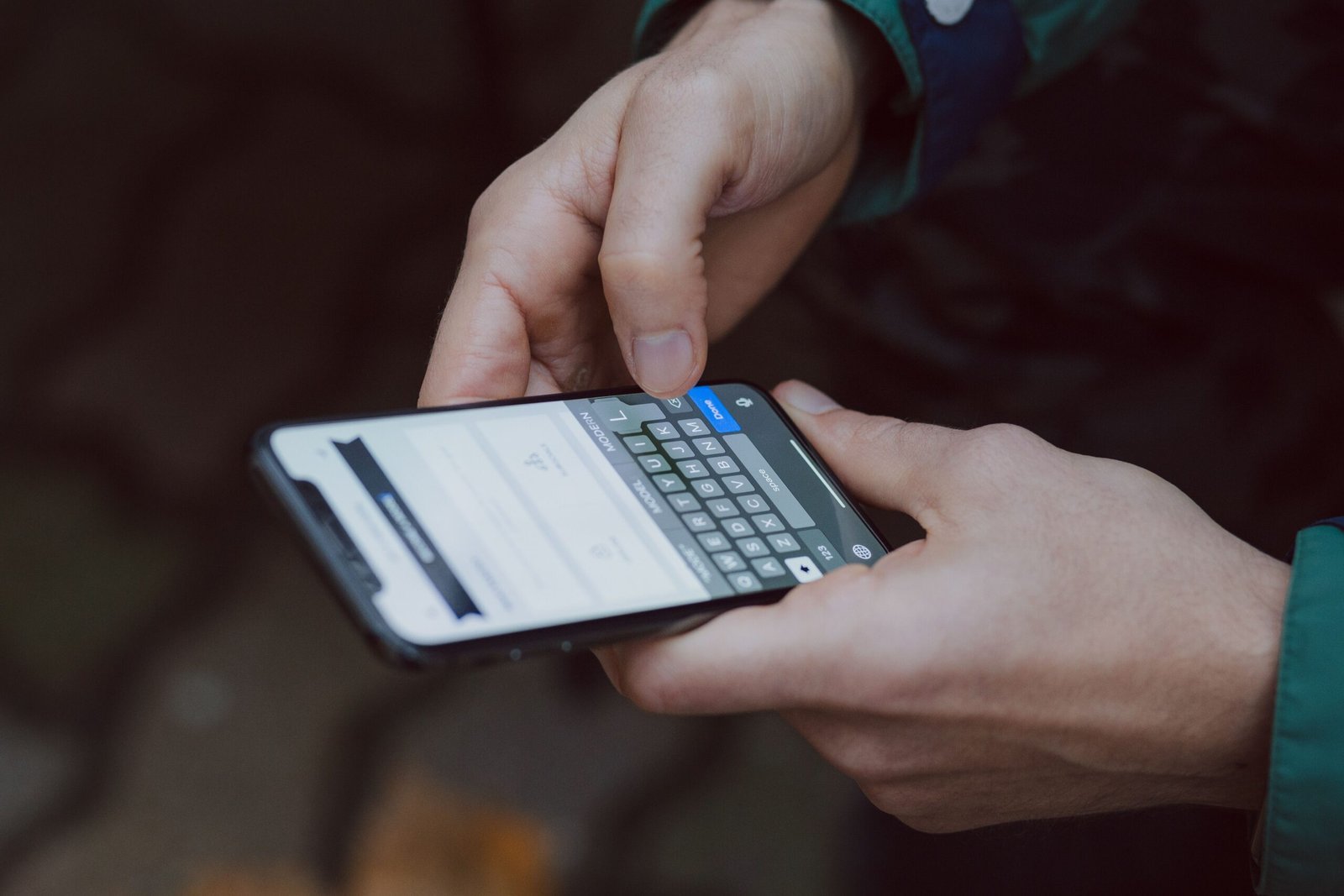 GSMA SGP.22 VS SGP.32: EVOLVING EUICC STANDARDS FOR CONSUMER AND IOT CONNECTIVITY