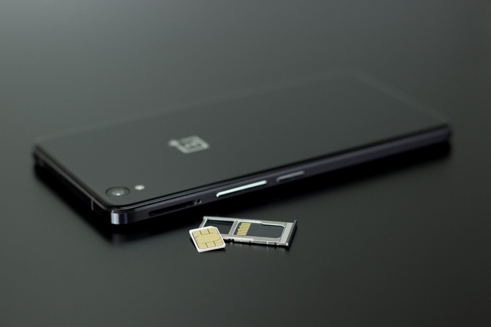 eSIM Provisioning: Fix QR Code & Server Errors